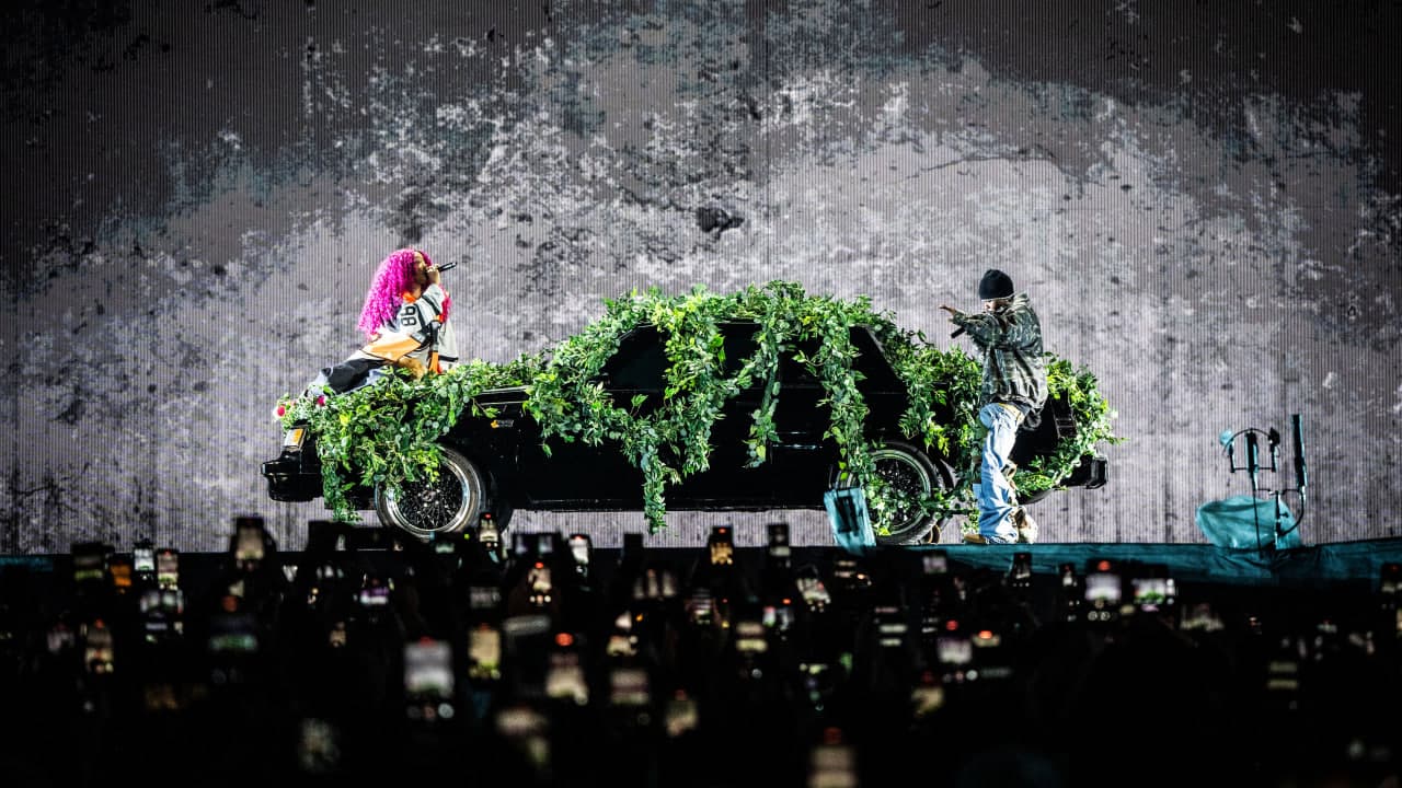 Kendrick Lamar & SZA – Grand National Tour